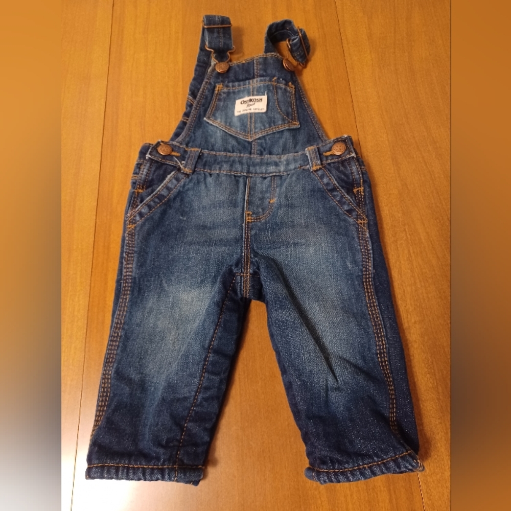 OshKosh B'gosh Denim Overalls with Pink Fleece Lining (Kids Size 6 Months)